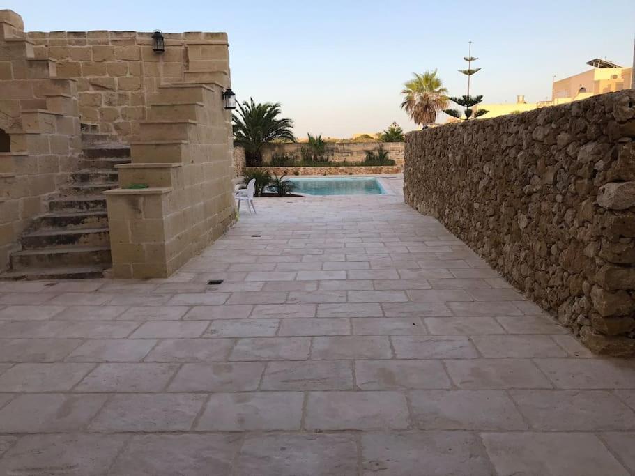 Farmhouse Villa With Large Pool And Garden In Gozo Gharb  Exterior photo