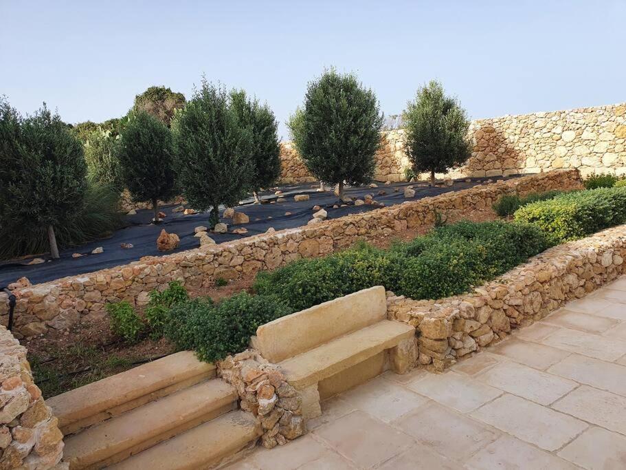 Farmhouse Villa With Large Pool And Garden In Gozo Gharb  Exterior photo