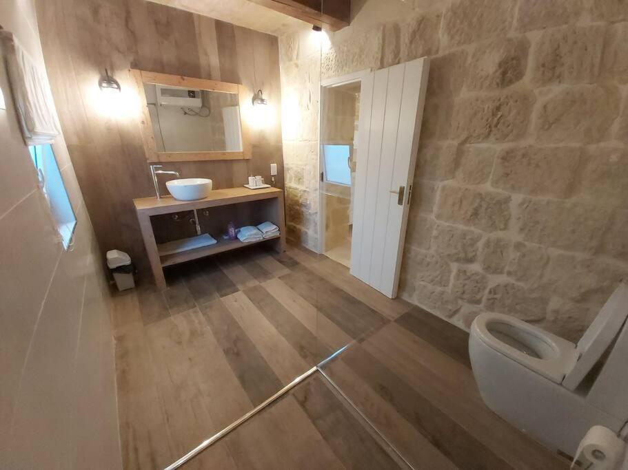 Farmhouse Villa With Large Pool And Garden In Gozo Gharb  Exterior photo