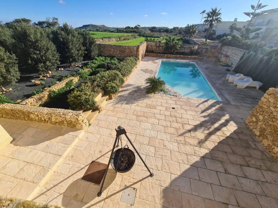 Farmhouse Villa With Large Pool And Garden In Gozo Gharb  Exterior photo
