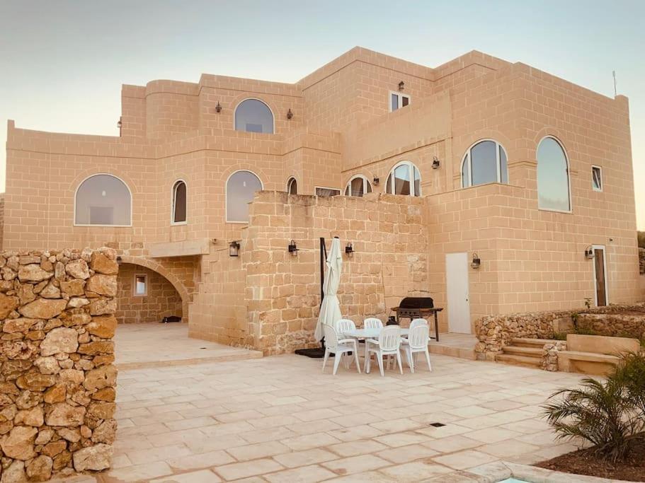 Farmhouse Villa With Large Pool And Garden In Gozo Gharb  Exterior photo