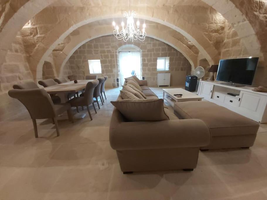 Farmhouse Villa With Large Pool And Garden In Gozo Gharb  Exterior photo